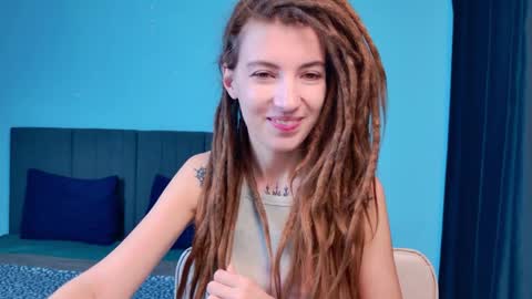 Kara online show from November 17, 8:20 pm