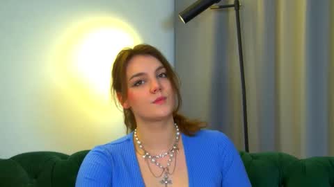 Karen online show from October 22, 6:35 pm