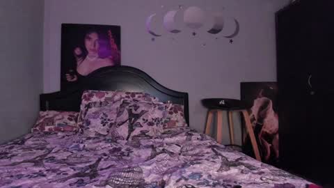 Karen online show from January 4, 5:47 pm