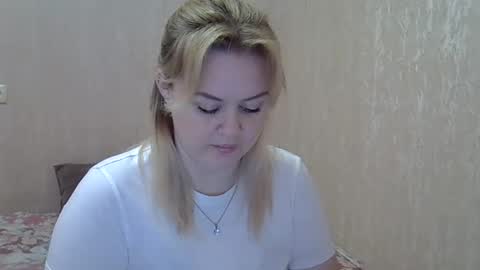 Snapshot of karennelsonx chatting on January 21, 9:35 am karennelsonx online show from January 21, 9:35 am
