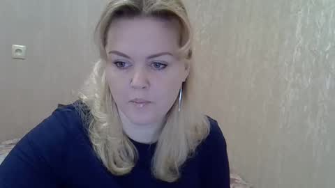 Snapshot of karennelsonx chatting on March 9, 1:04 pm karennelsonx online show from March 9, 1:04 pm