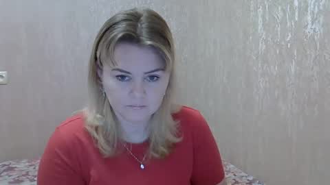 Snapshot of karennelsonx chatting on December 25, 11:33 am karennelsonx online show from December 25, 11:33 am