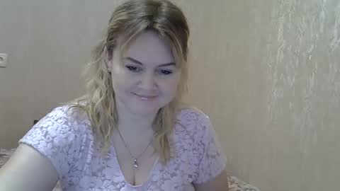 Snapshot of karennelsonx chatting on December 17, 11:17 am karennelsonx online show from December 17, 11:17 am