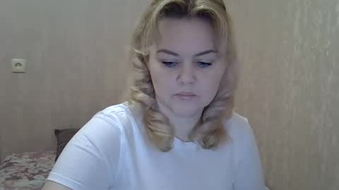 Snapshot of karennelsonx chatting on January 31, 11:35 am karennelsonx online show from January 31, 11:35 am
