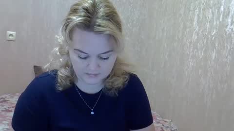 Snapshot of karennelsonx chatting on January 16, 7:28 am karennelsonx online show from January 16, 7:28 am