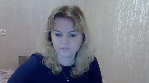 Snapshot of karennelsonx chatting on December 28, 3:37 pm karennelsonx online show from December 28, 3:37 pm
