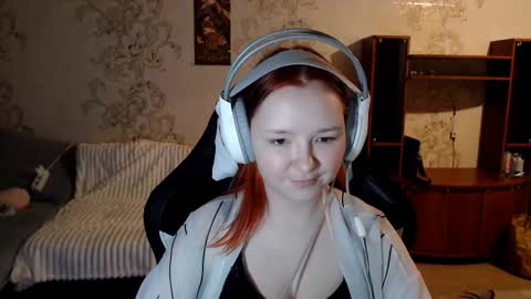 Snapshot of karicynthia chatting on September 13, 4:26 pm Lisa Backler online show from September 13, 4:26 pm