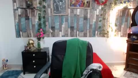 karima_sarabe online show from February 10, 9:07 pm