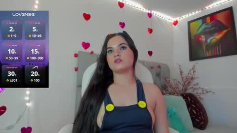 Snapshot of karin_grey69 chatting on October 3, 2:38 am Karin online show from October 3, 2:38 am