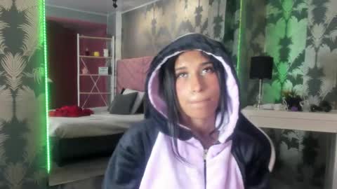 Snapshot of karin_ks chatting on October 6, 7:07 pm Karina online show from October 6, 7:07 pm