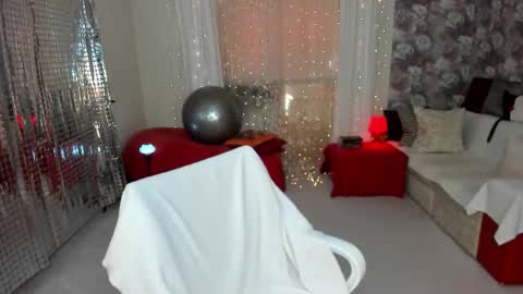 Snapshot of karinasweeety chatting on October 16, 6:16 am KarinaSweeety online show from October 16, 6:16 am