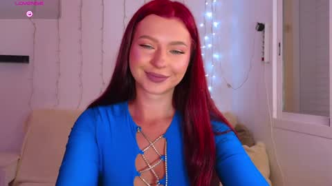 Snapshot of karinchik_ chatting on January 14, 6:38 pm Karina online show from January 14, 6:38 pm