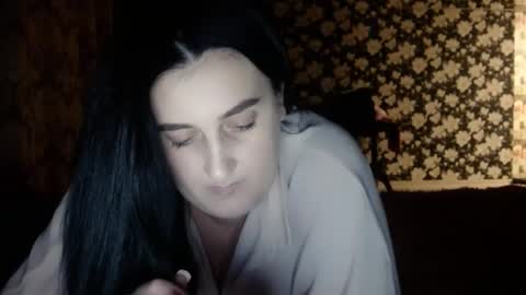 Snapshot of karinkabrunetka2 chatting on December 14, 9:13 pm karinkabrunetka2 online show from December 14, 9:13 pm