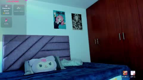 KARINNA  RAVEN online show from July 27, 9:56 pm