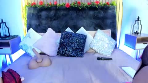 Snapshot of karla_gonzaless chatting on February 25, 6:44 pm Karla Gonzaless online show from February 25, 6:44 pm