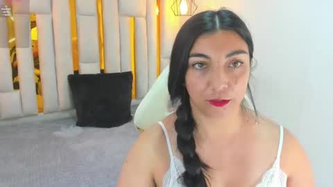 Snapshot of karla_hernandez chatting on December 30, 11:04 am Karla online show from December 30, 11:04 am