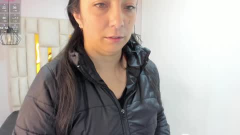 Snapshot of karla_hernandez chatting on December 31, 11:09 am Karla online show from December 31, 11:09 am