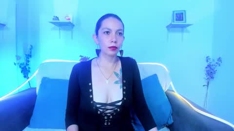 Snapshot of karlaaa__ chatting on September 18, 2:48 pm Karla online show from September 18, 2:48 pm