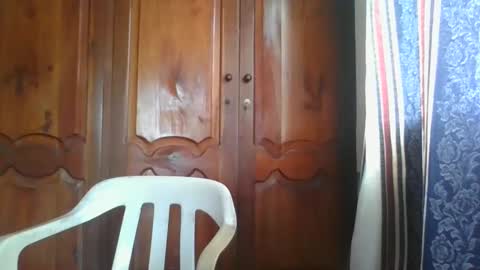 Snapshot of karol_gill chatting on February 21, 4:16 pm Karol online show from February 21, 4:16 pm