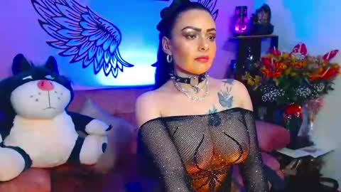 Karol Kenedy online show from June 9, 7:19 am
