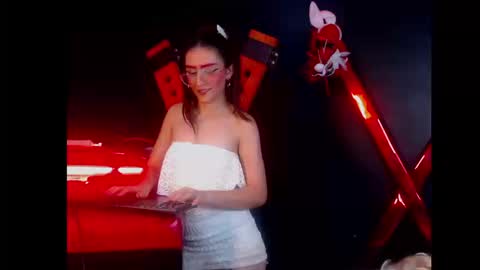 Snapshot of karol_yesenia chatting on September 13, 6:49 pm karol_yesenia online show from September 13, 6:49 pm
