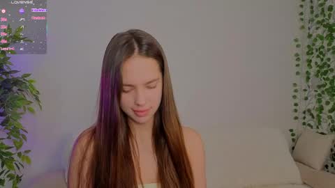 Molly online show from June 5, 6:17 am