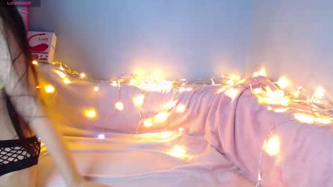 Snapshot of karolina_hottie_ chatting on February 12, 3:07 am Kira online show from February 12, 3:07 am