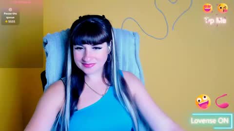 Caroline online show from July 8, 11:45 am