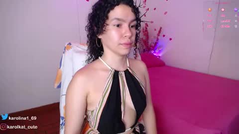 Karolina 3 online show from November 19, 2:00 am