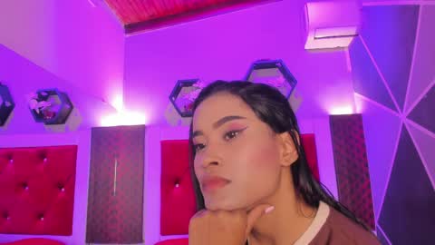 Karol online show from April 16, 11:32 am