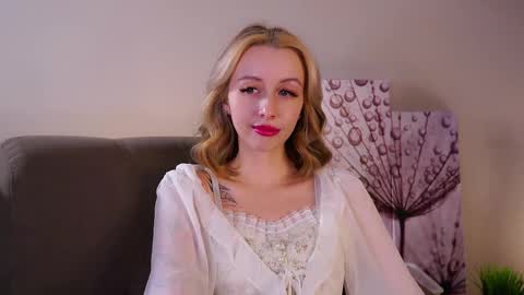 Angel online show from February 21, 1:12 pm