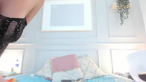 Kary  online show from October 14, 9:39 pm