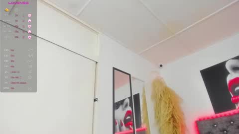 Snapshot of kasandra_hotsex chatting on February 1, 9:32 am Kasandra online show from February 1, 9:32 am