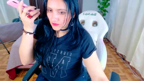 kate online show from November 11, 9:45 pm