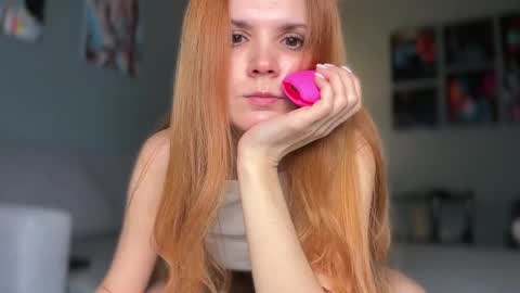 Snapshot of kate__love chatting on February 18, 7:54 am Kate online show from February 18, 7:54 am