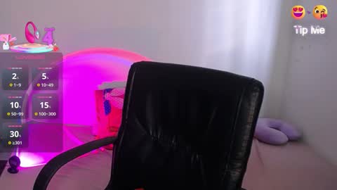 Carla Palmer online show from December 20, 10:36 pm