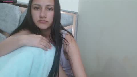 Snapshot of kate_davies chatting on January 30, 9:25 pm kate online show from January 30, 9:25 pm