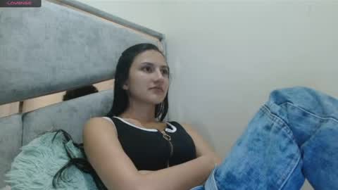 Snapshot of kate_davies chatting on February 12, 11:30 pm kate online show from February 12, 11:30 pm
