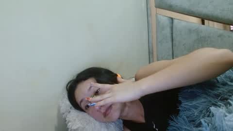 Snapshot of kate_davies chatting on October 7, 2:49 am kate online show from October 7, 2:49 am