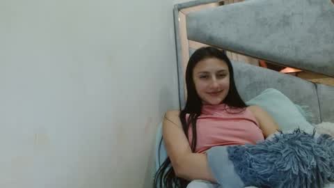 Snapshot of kate_davies chatting on September 14, 11:13 pm kate online show from September 14, 11:13 pm