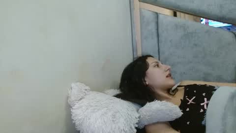 Snapshot of kate_davies chatting on October 6, 2:39 am kate online show from October 6, 2:39 am