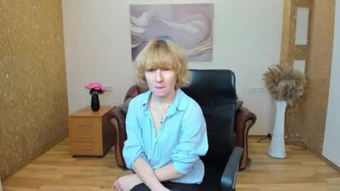 Kate Jackson online show from November 19, 8:03 am