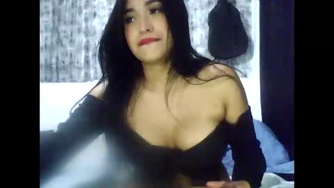 Danna online show from May 28, 11:13 pm