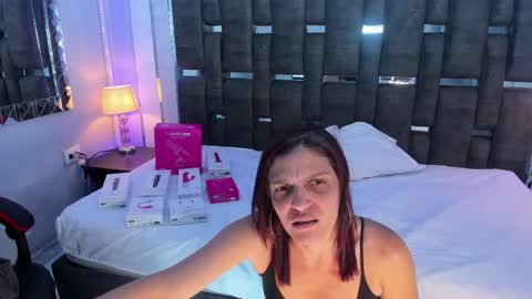 kate_roose online show from April 8, 9:17 pm