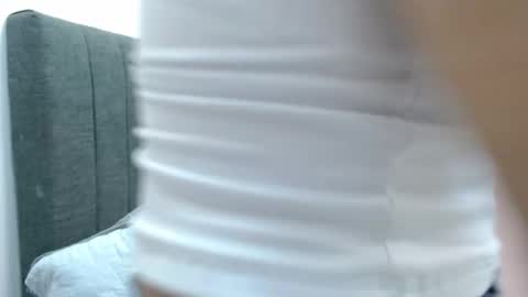 Kari online show from October 7, 1:59 pm