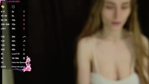Snapshot of kate_swon chatting on October 19, 10:34 pm Kate online show from October 19, 10:34 pm