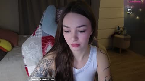 Snapshot of kateleoo chatting on March 1, 3:27 pm Im Kate online show from March 1, 3:27 pm