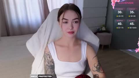 Snapshot of kateleoo chatting on September 18, 6:23 am Im Kate online show from September 18, 6:23 am