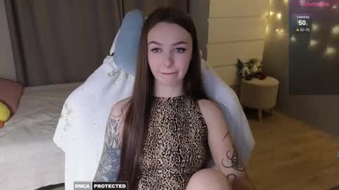Snapshot of kateleoo chatting on February 11, 1:30 pm Im Kate online show from February 11, 1:30 pm