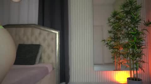 Kate online show from February 19, 7:08 am